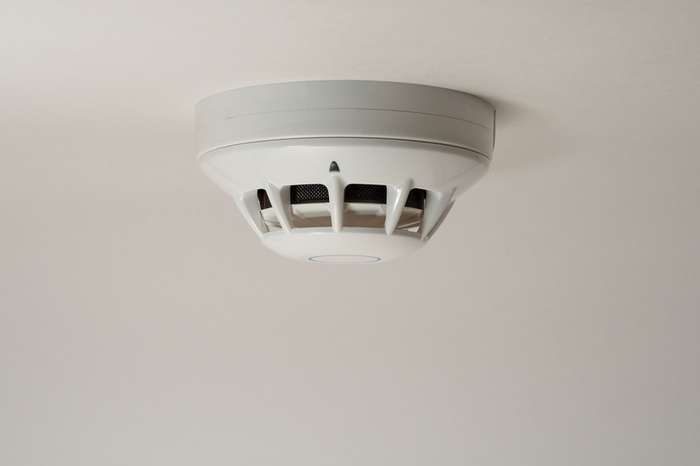 3695smoke_detector.jpg