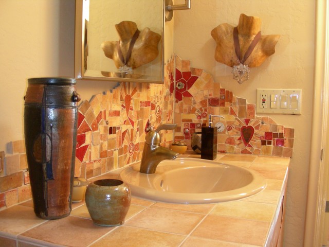 56049_0_4_7144_eclectic_bathroom.jpg