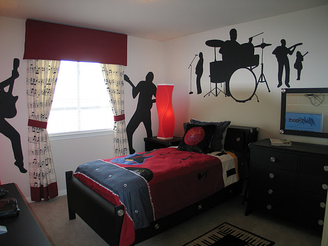 aaateen_boys_rockimg_5486_2wdx.jpg