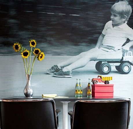 family_wallpaper_is_a_hot_trend_many_companies_can_help_create_the_wall_of_you_and_yours_image_from_hgtv.jpg