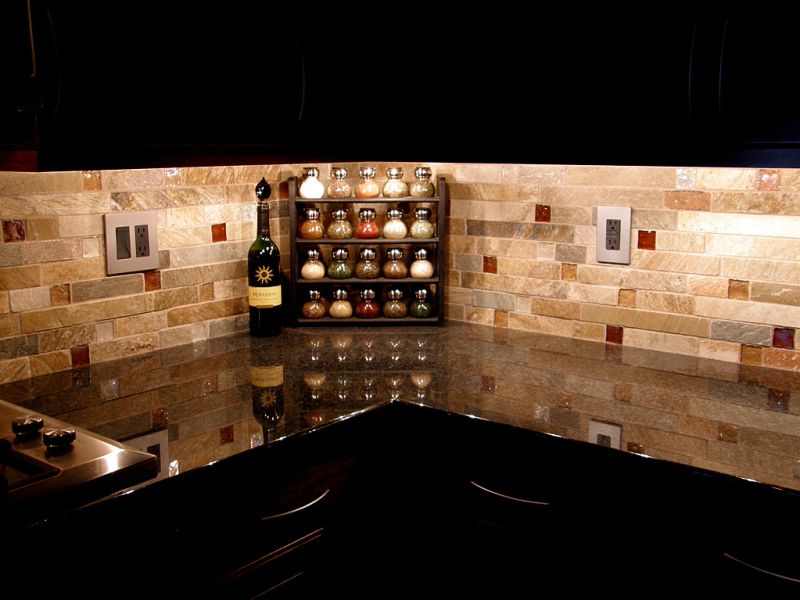 kitchen_tile_backsplash_ideas.jpg