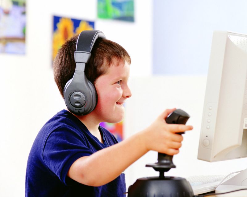 playing_video_games.jpg