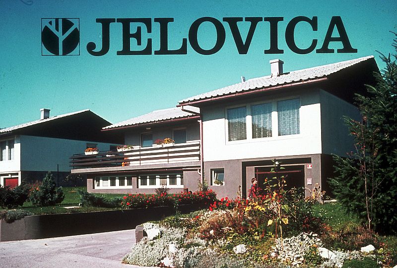 70_let_hise_jelovica_naselje_montaznih_his_podlubnik_skofja_loka_1970.jpg
