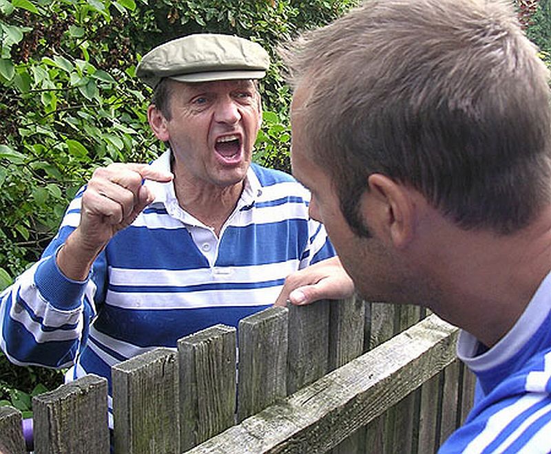 bad_neighbours_pic_rex_992221888.jpg