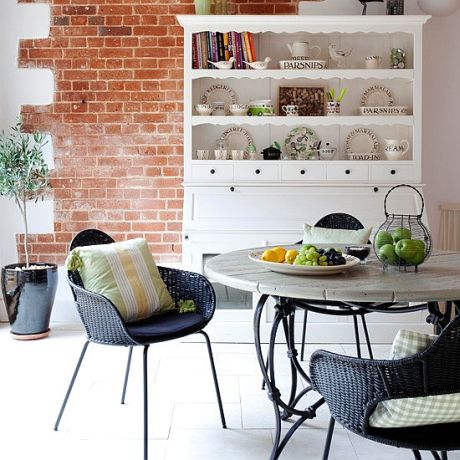 breakfast_room_3.jpg