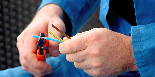 electrician_electrical_contractor.jpg