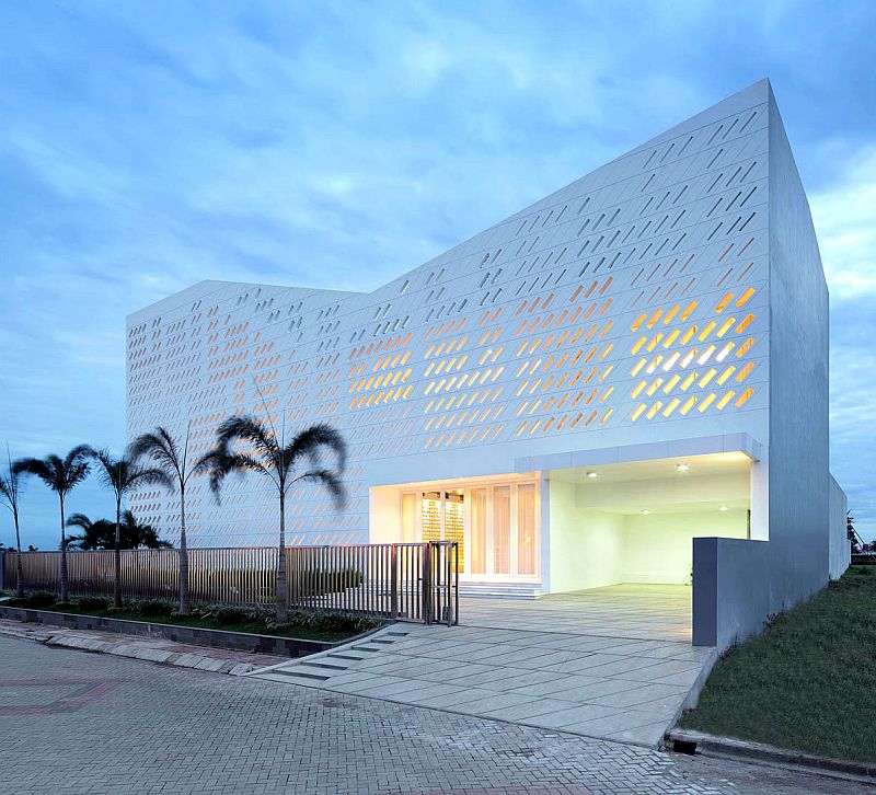 id_ea_alam_residence_pm_1.jpg