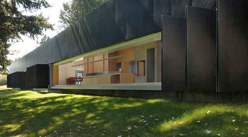 linear_house_2.jpg