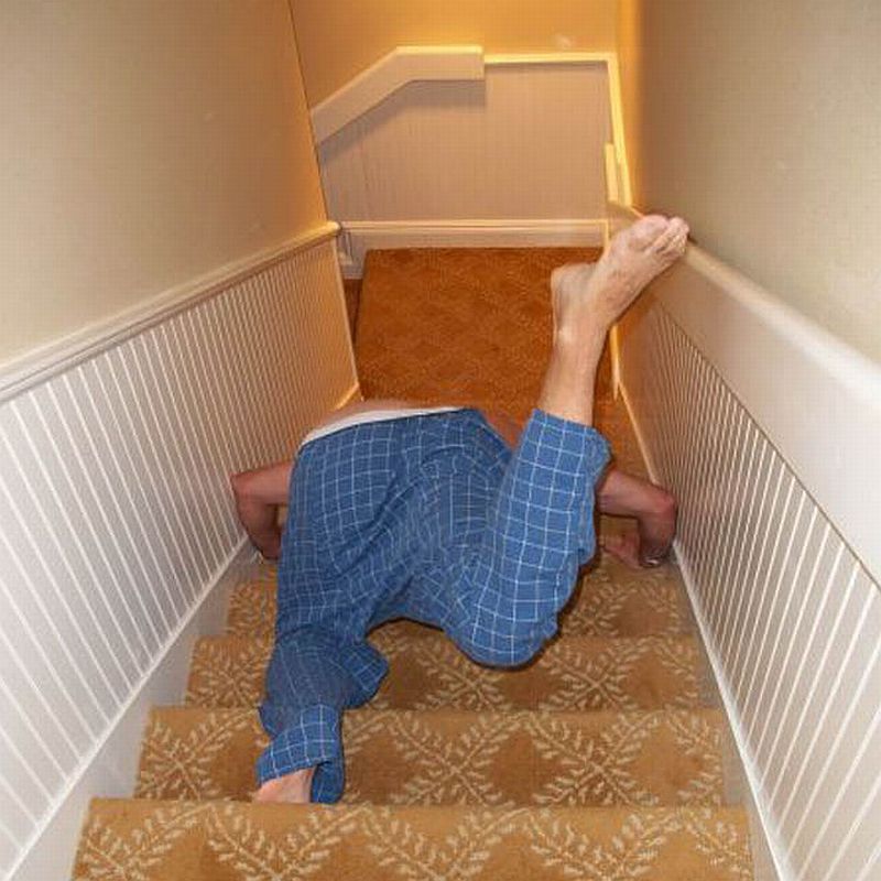 man_falling_down_the_stairs.jpg