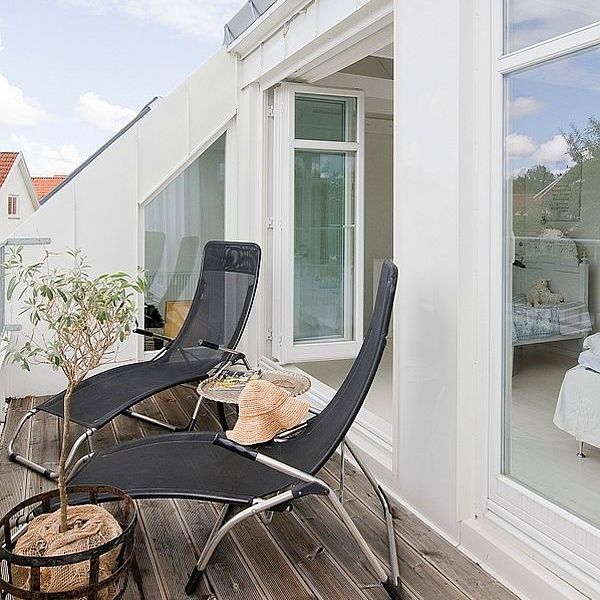 nordic_house_balcony.jpg