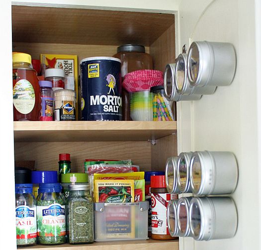 organizedspicecabinet.jpg