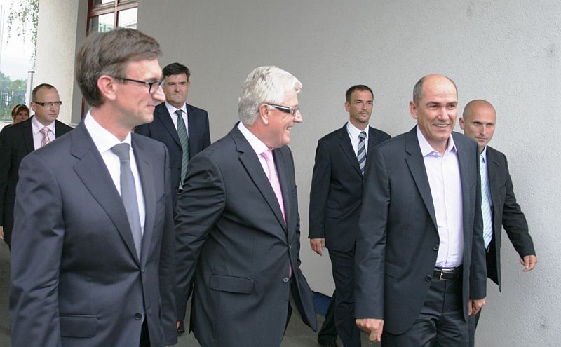 predsednik_vlade_rs_obiskal_lumar_2.jpg