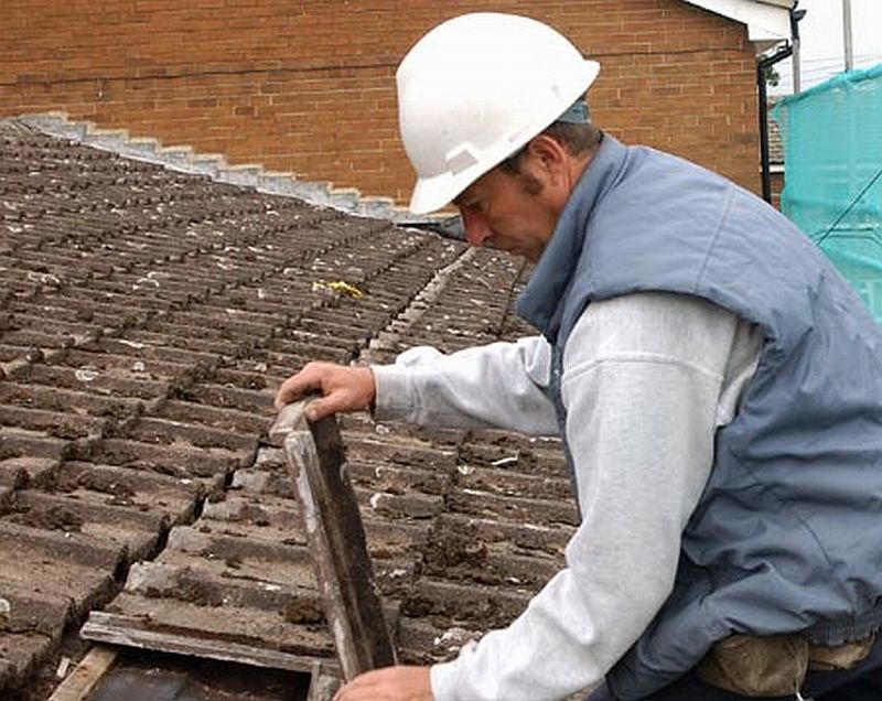 roof_repair_321.jpg