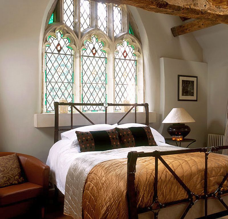 stained_glass_bedroom.jpg