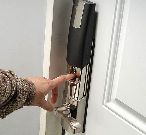 biometric_door_bolt.jpg
