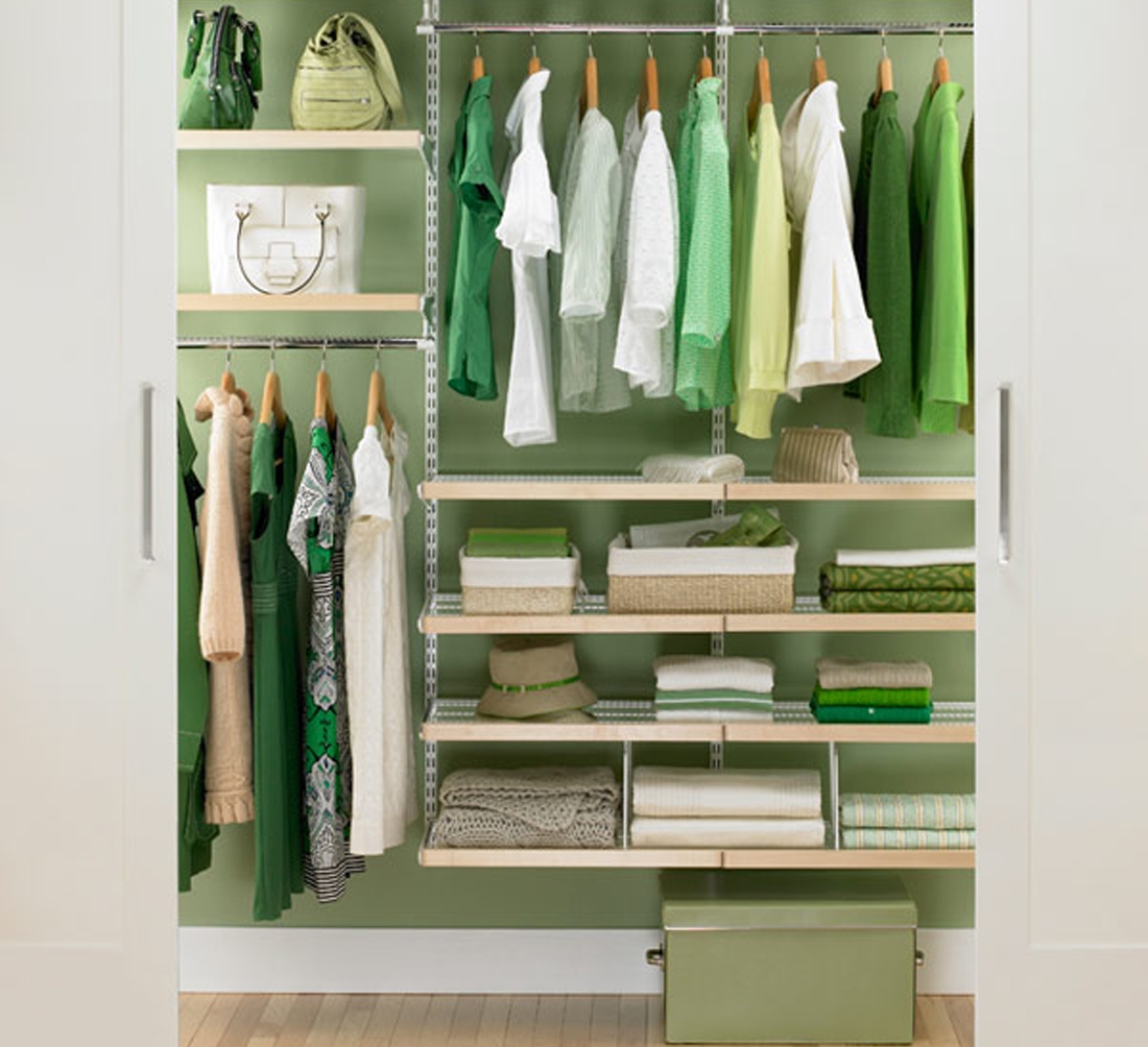 decorative_wardrobe_decor_ideas.jpg