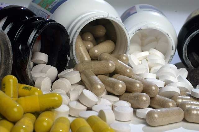 herbal_medicines_toxic_behavior_under_the_microscope.jpg