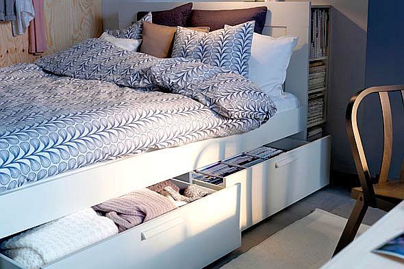 ikea_brimnes_bed_room_590jn072610.jpg