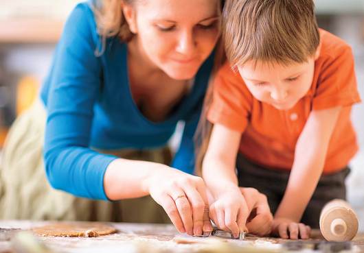 let_s_get_cooking_feature_image_mother_and_child_making_cookies_530.jpg