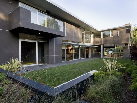modern_house_freshome_16.jpg