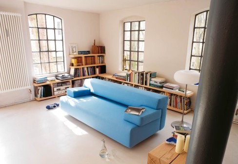 sleeper_sofa.jpg