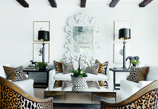 animal_print_living_room_chairs_pillows_leopard_cheetah.jpg