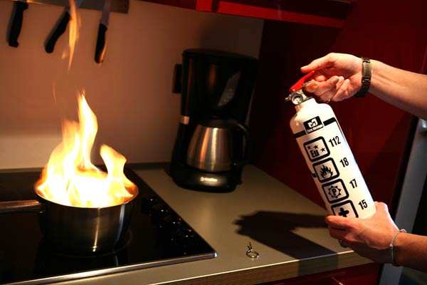 beautiful_fire_extinguishers_design_4.jpg