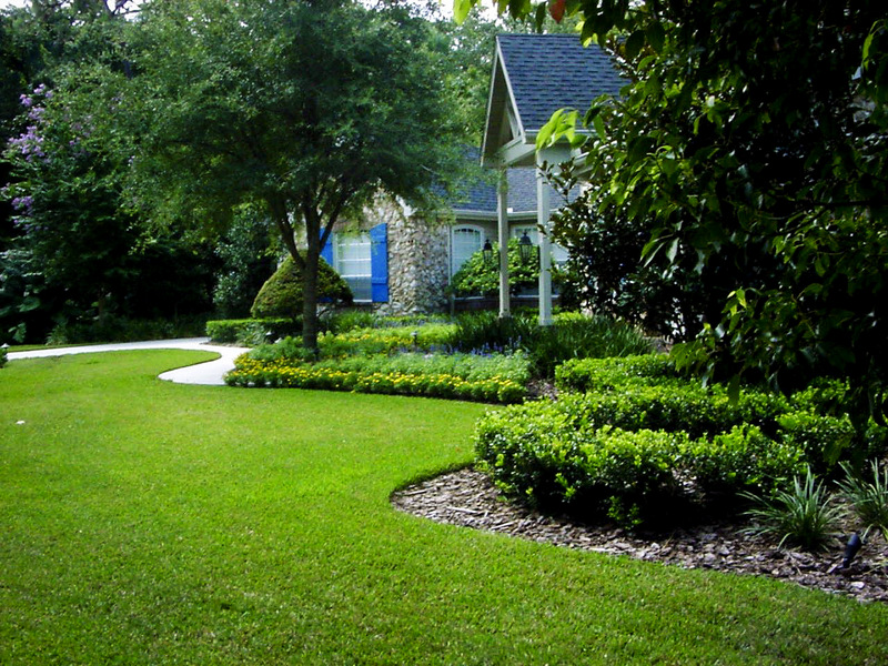 dunedin_residential_landscaping_tbec.jpg