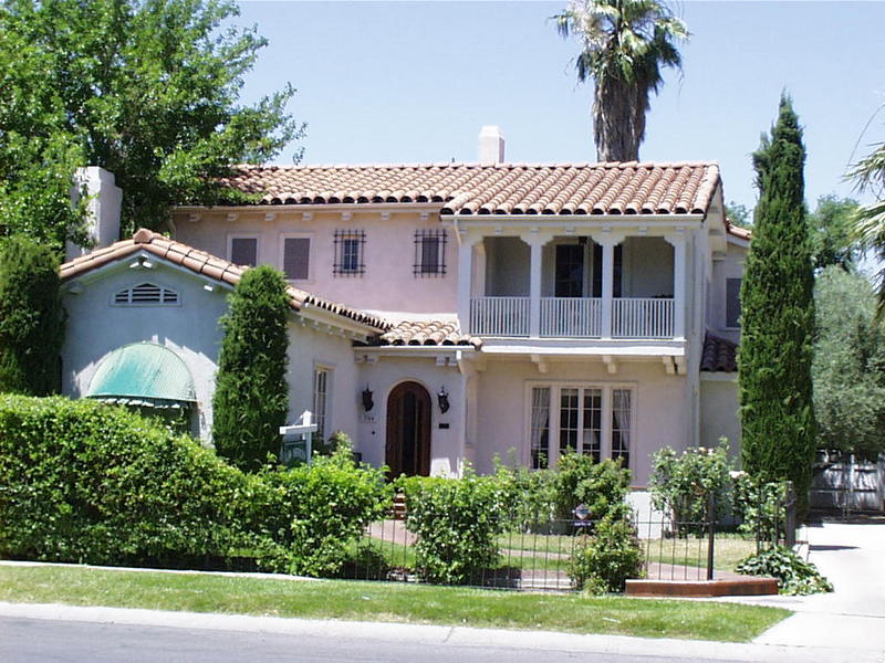 henderson_house.jpg