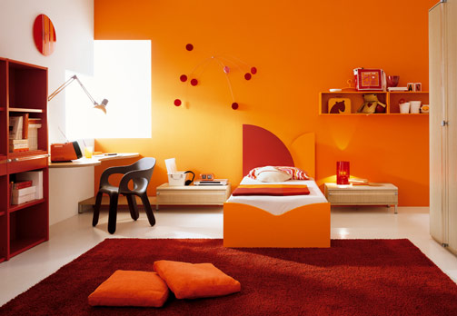 orange_kids_bedroom_interior.jpg