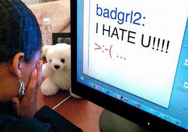 cyber_bully_cyber_bullying_fact.jpg