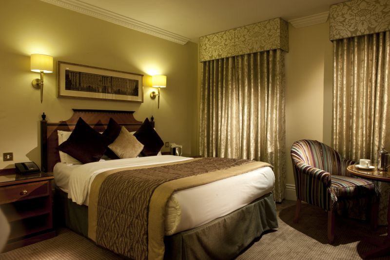 hotel1.jpg