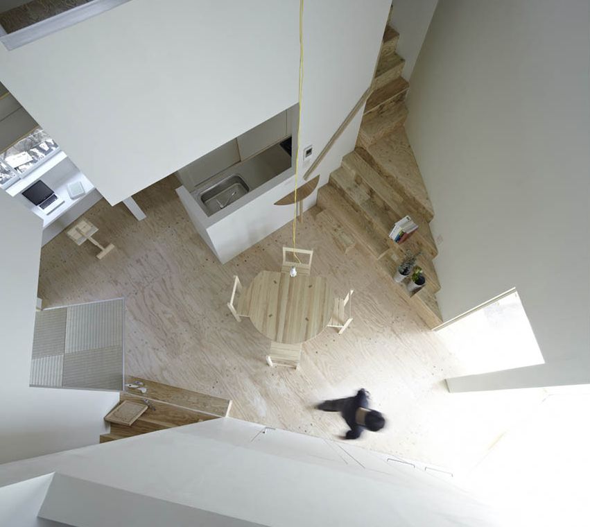 izuka_house1.jpg