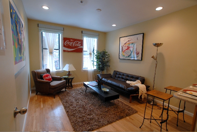 long_narrow_living_room_picture1.jpg