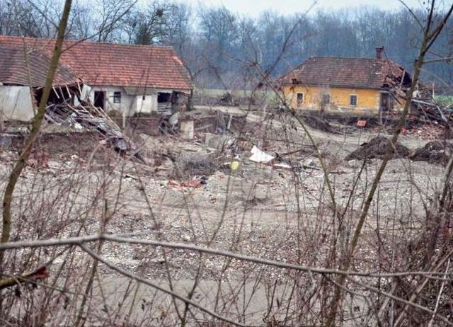 notranja_ena_poplave.jpg