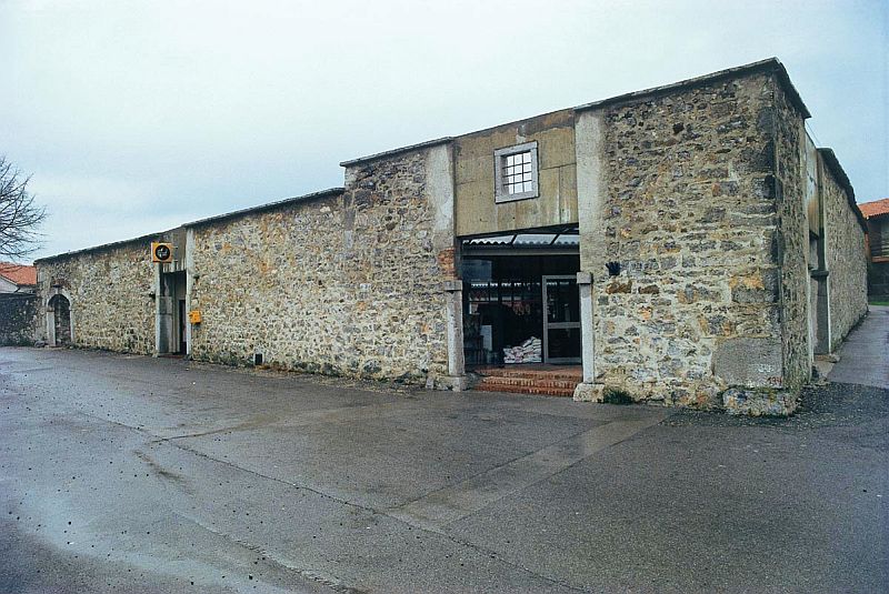 ravnikar.jpg