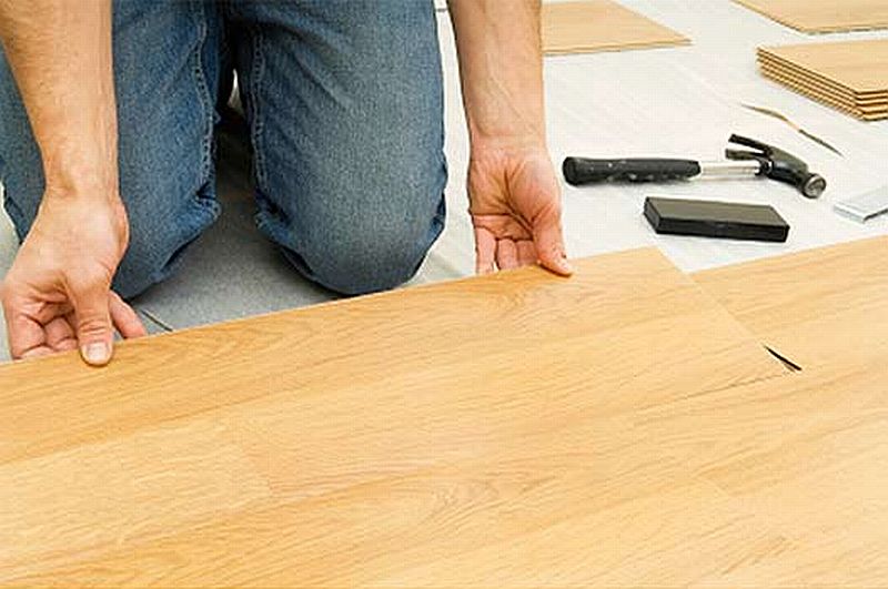 laying_wooden_flooring.jpg