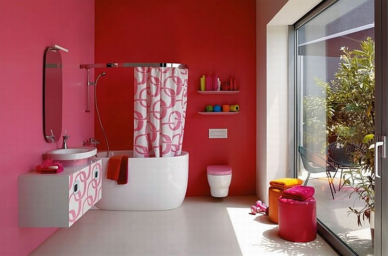 red_decor_bathroom_stylish_design.jpg