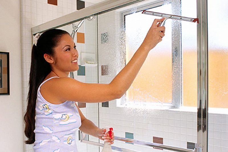 woman_asian_wash_shower_door_glass_bathroom_590jn032910.jpg