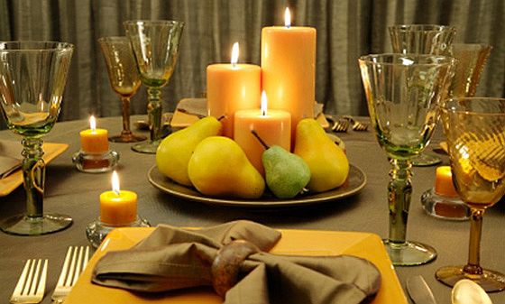 4_candles_table_560.jpg